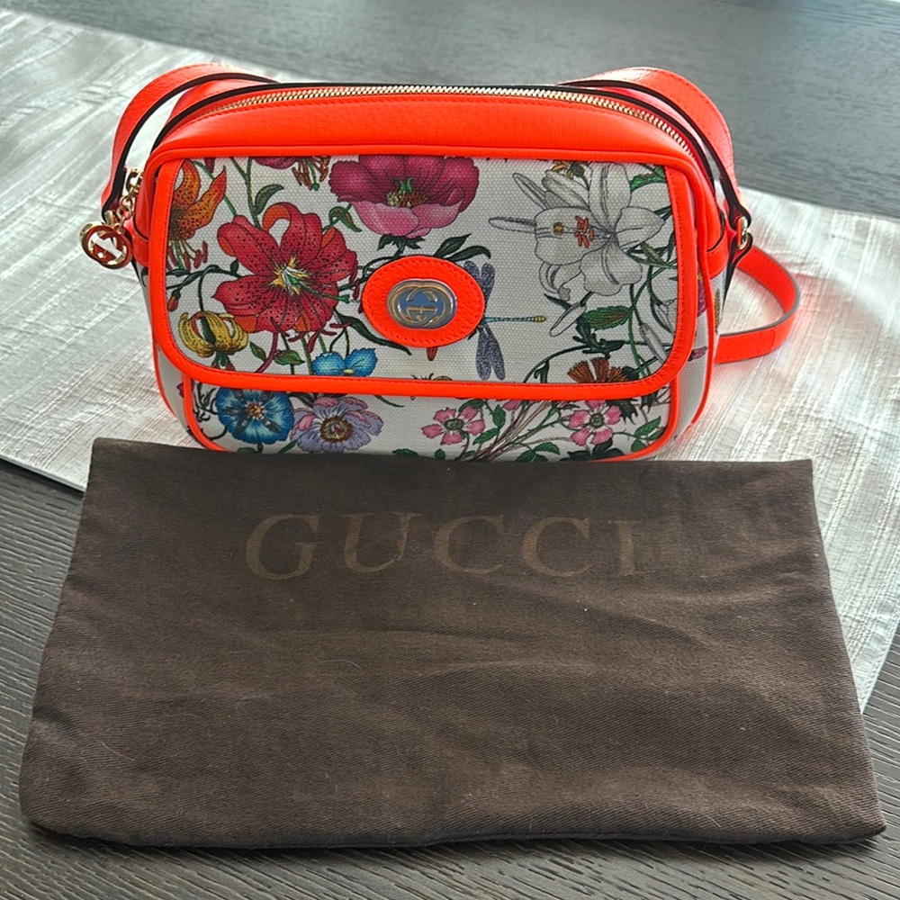 Gucci Floral Crossbody Bag Orange Trim🌼🌻🌷🌺🌸🧡
